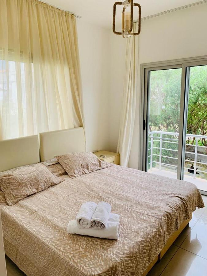 Beautiful & Quiet Two-Bedroom Apartment With Private Garden Lukomorye C1 Κερύνεια Εξωτερικό φωτογραφία