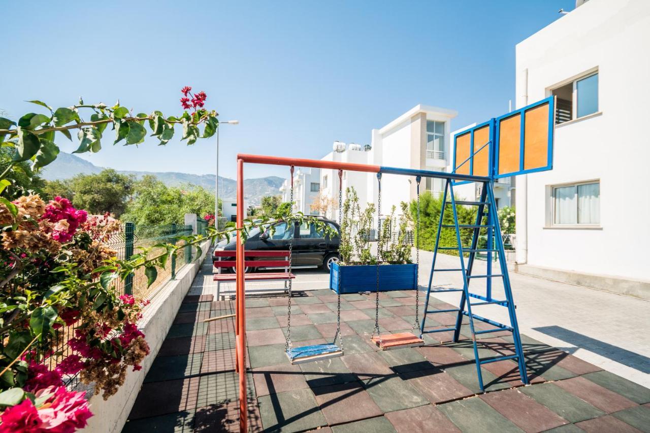 Beautiful & Quiet Two-Bedroom Apartment With Private Garden Lukomorye C1 Κερύνεια Εξωτερικό φωτογραφία