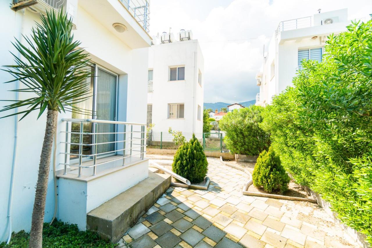 Beautiful & Quiet Two-Bedroom Apartment With Private Garden Lukomorye C1 Κερύνεια Εξωτερικό φωτογραφία